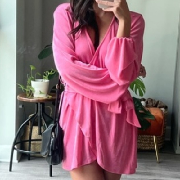 Princess Polly Dresses & Skirts - Princess Polly Party Time Mini Dress - Pink